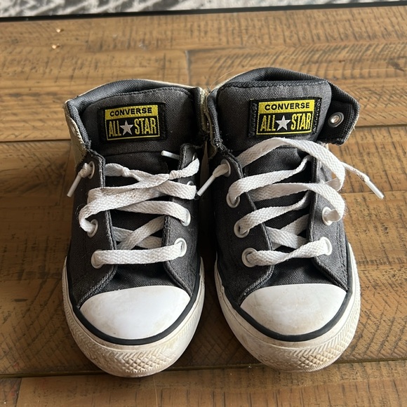 Converse All Star Kids Shoes - Size 13 - Picture 2 of 6